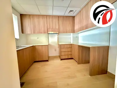 Luxury & Bright 1BHK Apartment With One Month Free