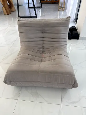 Light grey plush lounge floor chair (single seater) and 3 seater sofa Giveaway