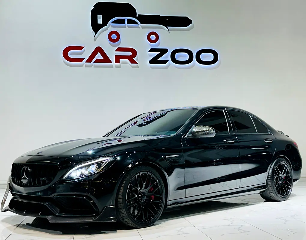Mercedes-Benz C-Class 2017 — photo 1 of 20