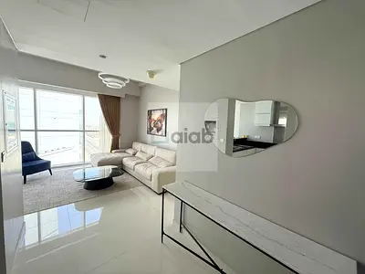 Multiple Cheques | Vacant | Spacious