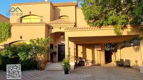 Villa for sale, price includes electricity, water, and air conditioning. Freehold ownership. Open to
