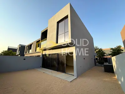 Single row | Massive Plot| Full Privacy| Corner TH