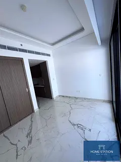Studio Apartment | Balcony | Lagoon &amp; Downtown Views