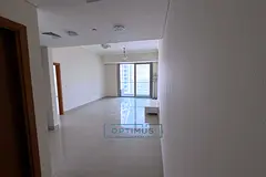 Highest Floor Unit | Flexible Terms | Stunning Night Views | Chiller Free