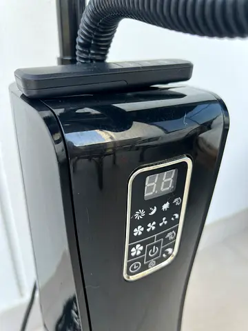Crown Mist Fan with Water Tank  Remote Control – Excellent Condition