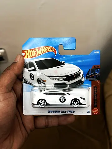 Hot Wheels 2018 Honda Civic Type R - White (New in Pack)