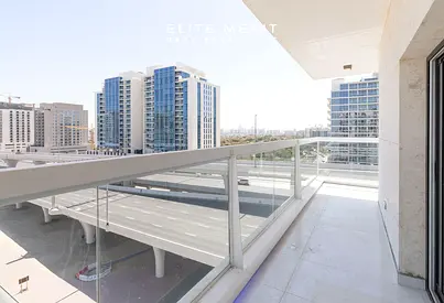 Fully Renovated 3BR + Maid’s Room | Vacant
