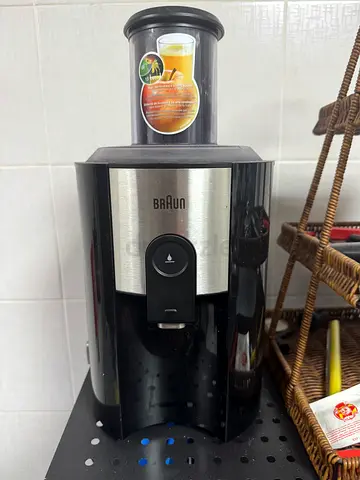 Braun Juicer - Compact Electric Citrus/Produce Juicer