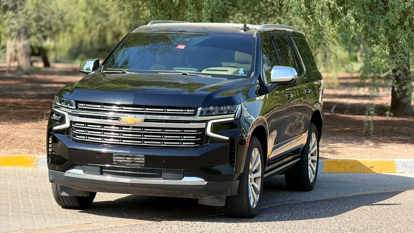 Chevrolet Tahoe 2023 — photo 1 of 7