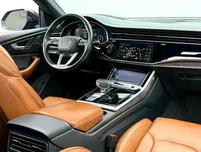 صورة 12 لـ 2019 AUDI Q8