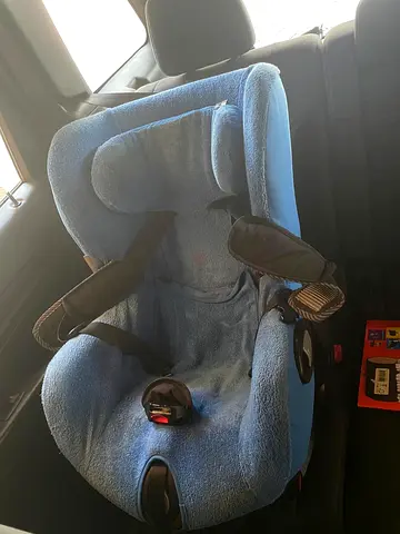 Maxicosi Used toddler car seat (good condition)