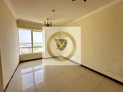1BR &amp; Living Room, 2 Baths | 1 Month Free, Free Gym &amp; Year-Round Maintenance | Prime Locatio