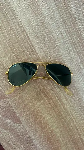 Ray-Ban Classic Aviator Sunglasses (Gold Frame, Black Lenses)(Uni-$%)(Kids)