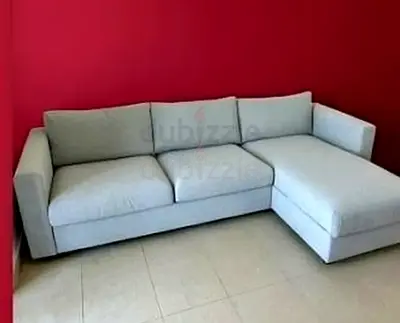 Light grey L-shaped corner sofa - comfortable 3-seater with chaise