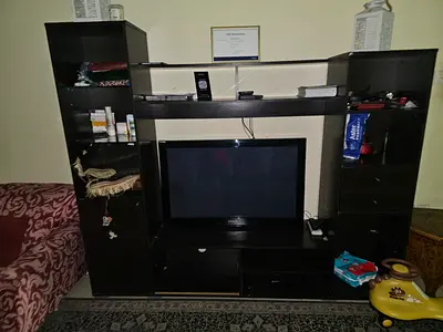 Tv unit