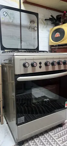 Cooking range