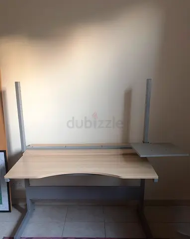 Wooden Work Desk with adjustable shelf and swivel table