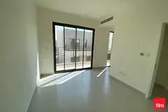 Prime Location | Vacant | Open To Offers