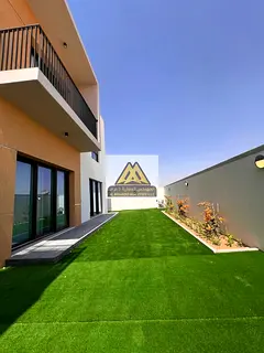 Villa in a fully serviced residential complex | With a separate maid's room | 2 private parking 