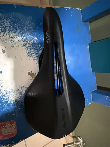 Repente quasar saddle