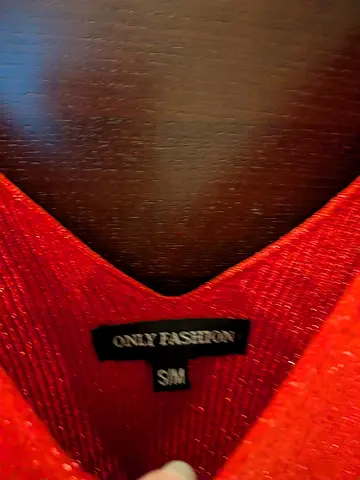 Sexy Red shiny womens knit top, size S-M - Only Fashion