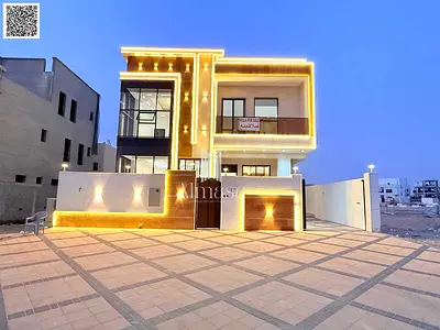 فيلا عصرية على شارع رئيسي، بدون رسوم خدمات مع التملك لجميع الجنسيات .