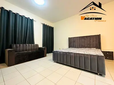 Elegant Holiday Home Apartment | Luxury Short-Term Stay in Prime Location