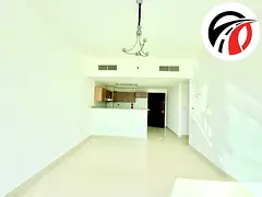 CHEAP PRICE 2BHK FAMILY BUILDING FREE PARKING