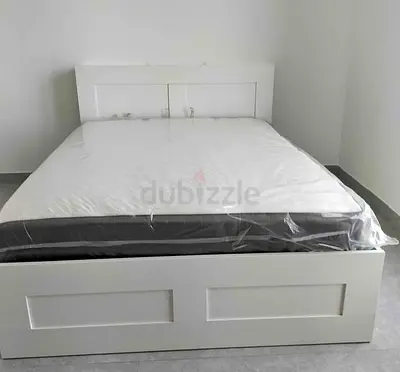 IKEA brimness queen 160×200cm bed with headboard+ 4 storage drawers underneath and with IKEA mattres
