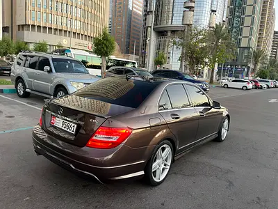 2013 Mercedes-Benz C-Class C300 GCC Specs