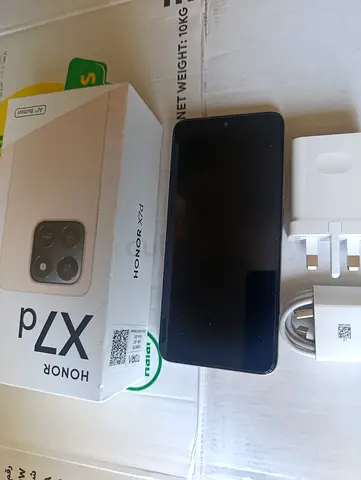 Honor X7d for sale with Box and charger