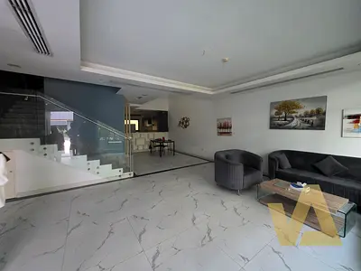 استوديو مفروش | بانثيون إليزيه الثالث | الوصول إلى الشرفة والمسبح