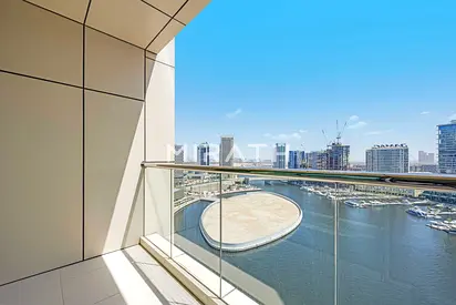 Bright Unit | Dubai Canal View | Business Bay