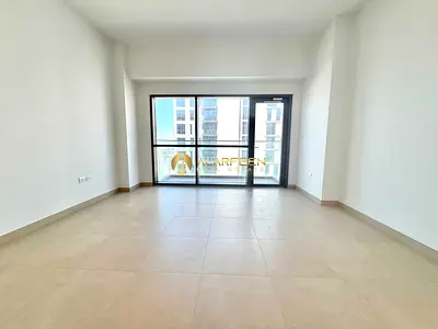 Spacious 2BHK | Walking Distance Metro | ParkView
