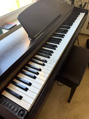 Piano Yamaha Aurius 88keys