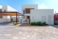 Upcoming Unit | Single Row | Secluded Plot