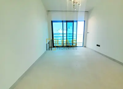 LOWEST PRICE | UNFURNISHED | READY UNIT