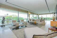 Vacant | Brand New Furniture | Garden View
