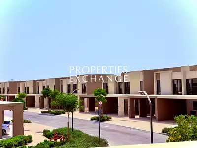 DIRECT POOL ACESS | READY BRAND NEW | VACANT