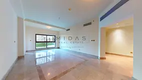 Vacant I Garden View I Low Floor I 13 Months Offer
