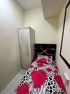 Ready to move partition room in prime residence for single girl including all bills 1300