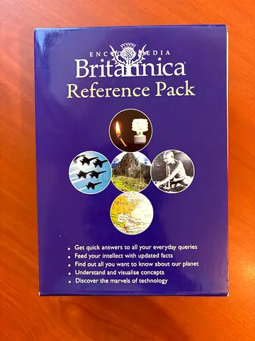 Encyclopaedia Britannica Reference Pack - Complete Set