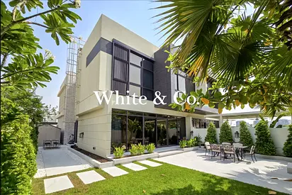 Twin Villa | Motivated | Close to Park