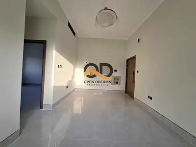 Like a brand new appartment 1bhk big hall 1 washroom price 34k brand new building
