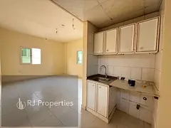 Lavish Huge Studio Apartment Prime Living Affordable Price Close To School Zone