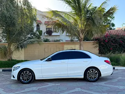 Pristine Mercedes-Benz C200 (2016) | GCC Specs | Well Maintained