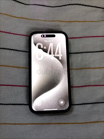 iPhone 15 Pro in like new condition with case - ready to use 92% battery health 256gb