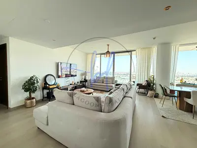 Sophisticated Space | Panoramic Views | Stylish