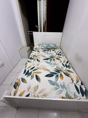 Well Furnished Partition with Window and Balcony SEWA and Wi-Fi Free