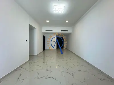 الطابق العلوي بغرفتي نوم | تصميم الزاوية | شرفة تطل على المدينة والمنتزه | برج جيباس أرجان